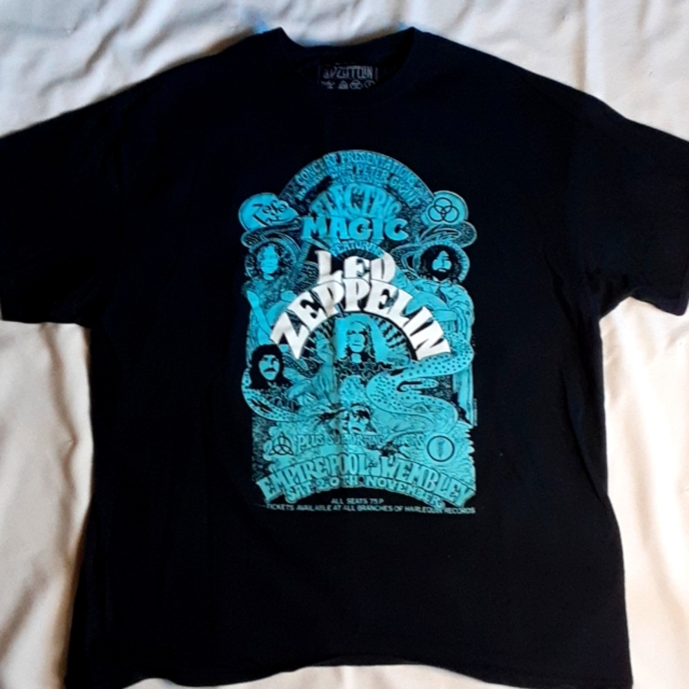 Led Zeppelin tshirt